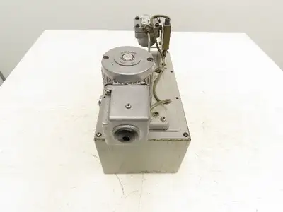 Showa YMAS-3 Automatic Oil Lubrication Piston Pump 6L Tank 110V Motor