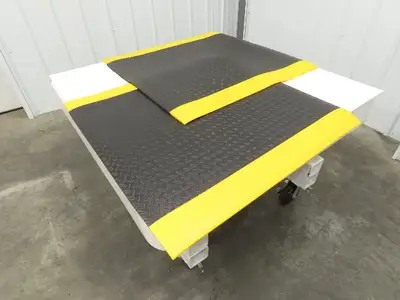 Uline Anti-Fatigue Black Foam Floor Mat 36"x 36" Yellow Border Work Lot of 2