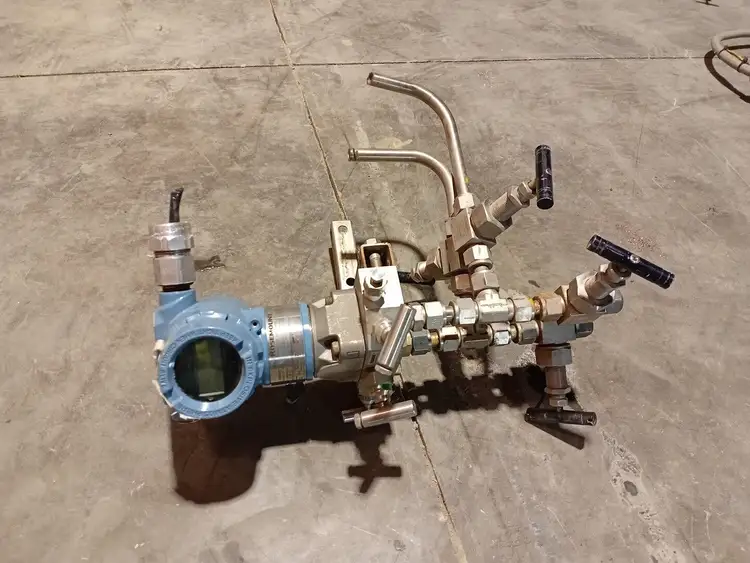 Used ROSEMOUNT 3051CD2A52A1AC6 Misc Electrical & Power Parts British Columbia CA | Lenmark #412774