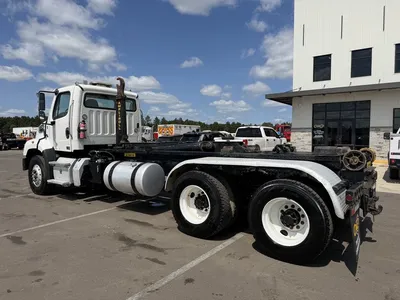 Used 2016 FREIGHTLINER 114SD AMPLIROLL Hooklifts & Roll-Offs Minnesota US | Carco Truck & Equipment #1514010