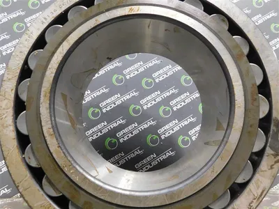 SKF 23136 CC/C3W33 Spherical Roller Bearing 180mm Bore 300mm O.D. 96mm Width New No Box