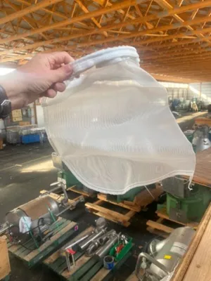 YOUNG H42-18 Dépoussière, type sac/cartouche | Perry Equipment (3)