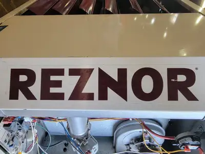 USED REZNOR V3 TCORE2