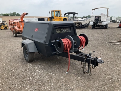 Used 1993 INGERSOLL RAND P175BWJD Air Compressors, Portable Michigan US | Miedema Asset Management Group #1320529