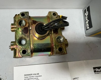 Parker 867868678678768 Other Valves & Manifolds | Amiron Machinery (4)
