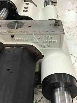 USED MILACRON VV85-11.84 / IU