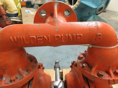 Wilden Diaphragm Pump model 8