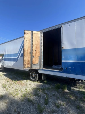Used 1992 INTERNATIONAL 4200 4X2 Box trucks North Carolina US | Proxy Equipment #1388876