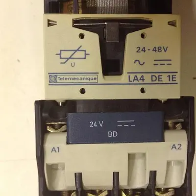 USED TELEMECANIQUE LP1D25008