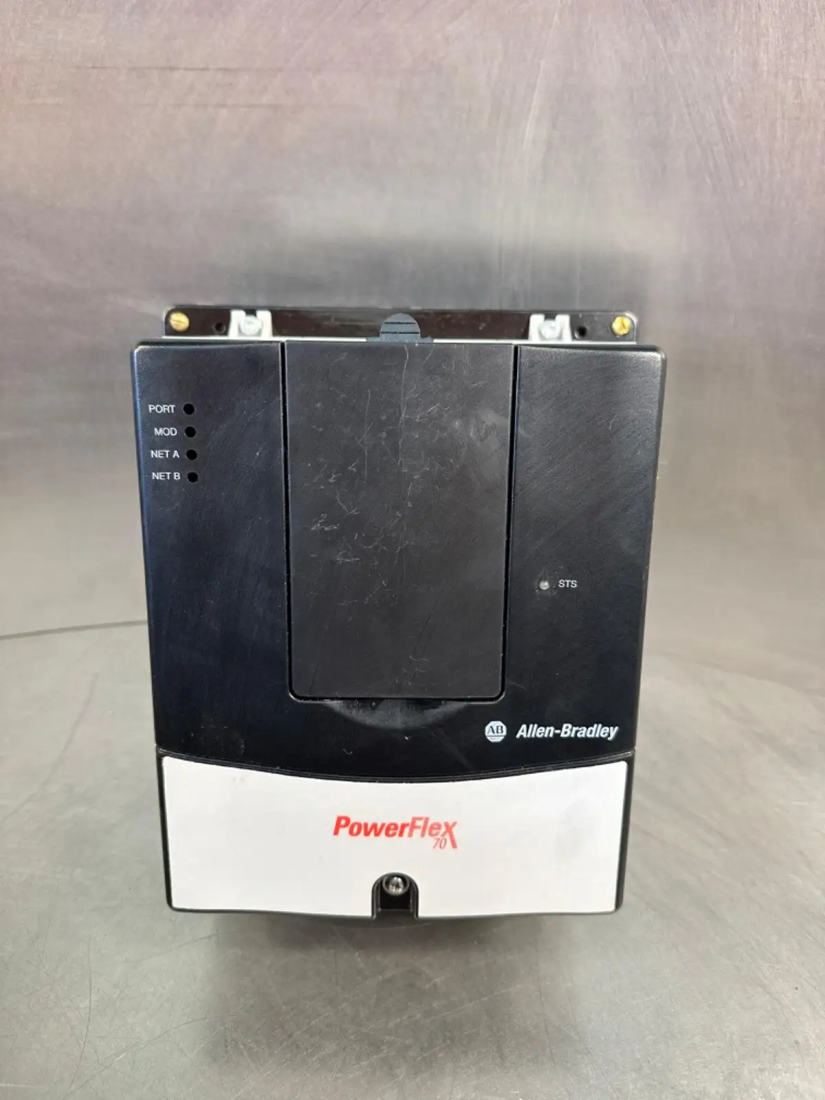 USED Allen-Bradley Allen-Bradley 20AD5P0A3AYNNNC0 PowerFlex 70 Ser. A