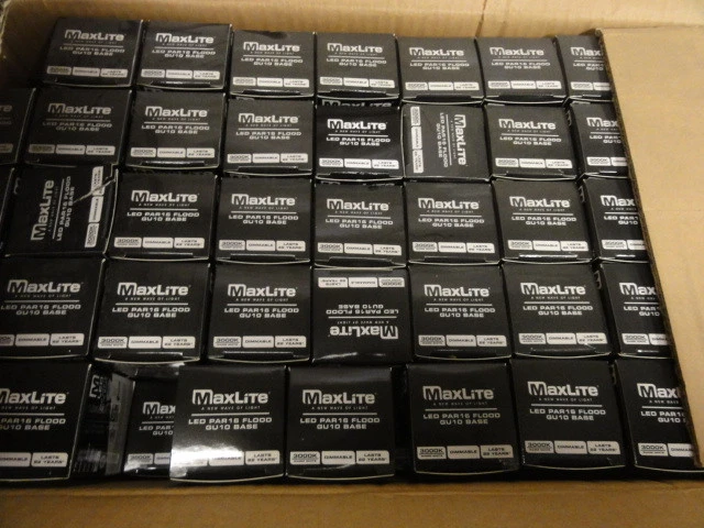 NEW MAXLITE 7MR16GUDLED930FL/JA8