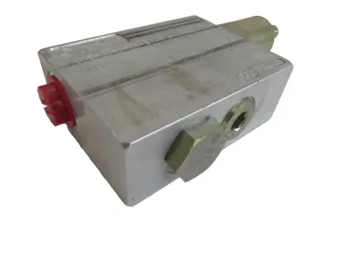NEW SAUER DANFOSS 1B12-01-B-8S-E-A-060 COUNTER BALANCE VALVE 1B1201B8SEA060