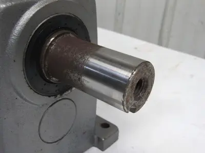 Nord SK32-VLMKN213-213T  In Line Speed Reducer 3.75:1 Ratio