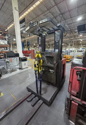 2008 RAYMOND 520-OPC30TT Forklifts | Machinery For Sale (1)