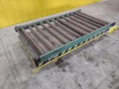 6' X 39" SOUTHWORTH HYDRAULIC ROLLER TOP LIFT TABLE: YOBRO #24782