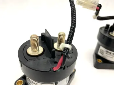 GV241CAX | Gigavac  Contactor 24VDC Coil LOT OF 2 - For parts or not working