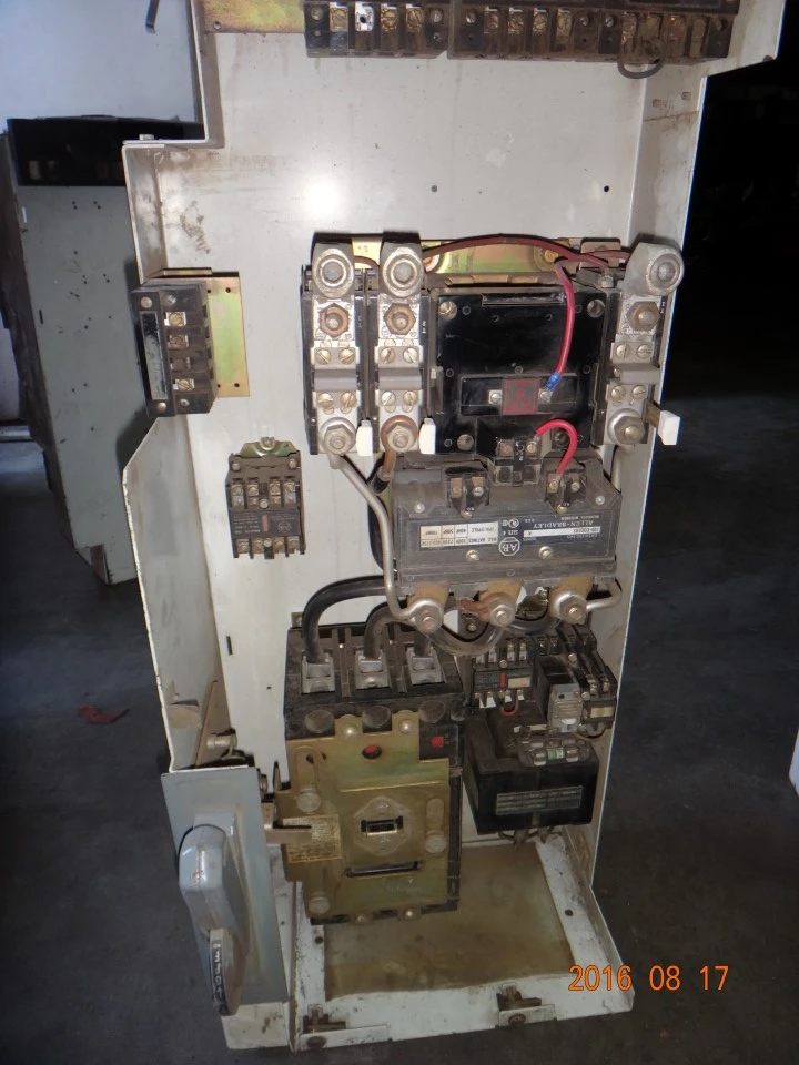 Allen Bradley Size 4 MCC Bucket Centerline 2100 No door Catalog: