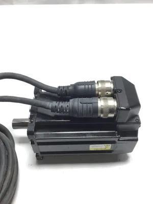 Allen-Bradley MPL-A430P-SJ22AA Inverter Duty AC Servo Motor 3PH