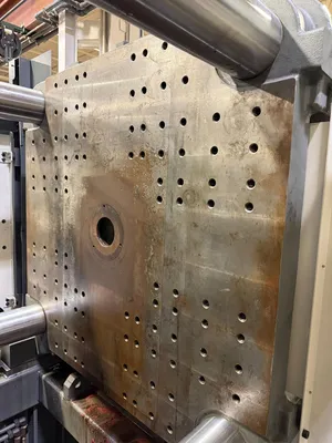 2019 Shibaura Machine EC500SXIIV50-36AT HORIZONTAL INJECTION MOULDING MACHINES | INJECTION DEPOT GROUP (8)