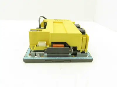 Fanuc A02B-0309-B520 CNC HMI Controller Panel W/Display Monitor Series 0I-TC