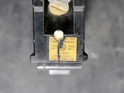 Used GENERAL ELECTRIC TQL120 Switchgears British Columbia CA | Lenmark #241716