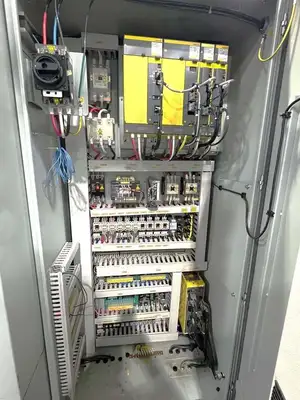 2005 HYUNDAI KIA VX500 Vertical Machining Centers | Toolquip, Inc. (4)