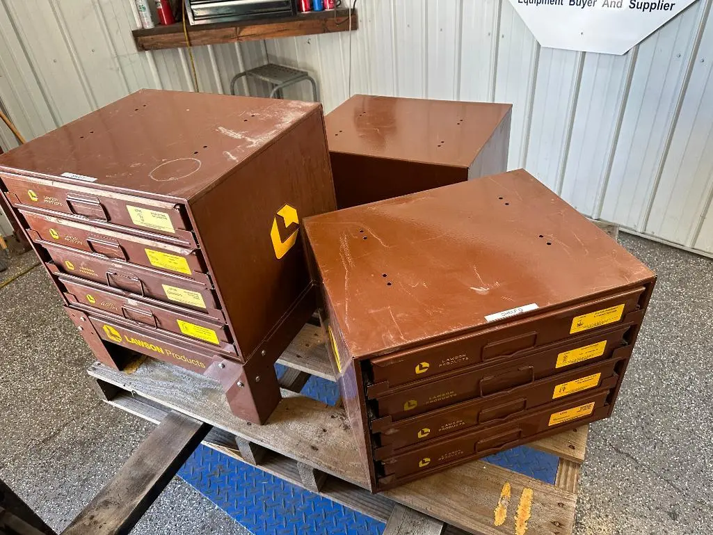 Used _UNKNOWN_ _UNKNOWN_ Tool Box Tennessee US | Myron Bowling Auctioneers Inc #1547712