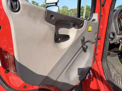 Used 2004 FREIGHTLINER M2 E-ONE Fire Trucks Michigan US | Miedema Asset Management Group #1402487