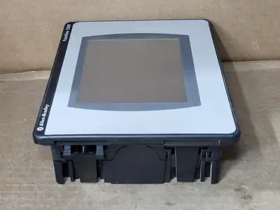 USED ALLEN-BRADLEY 2711C-T6M