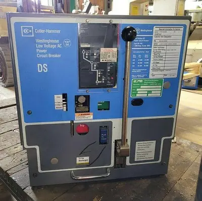 USED SQUARE D DS-416