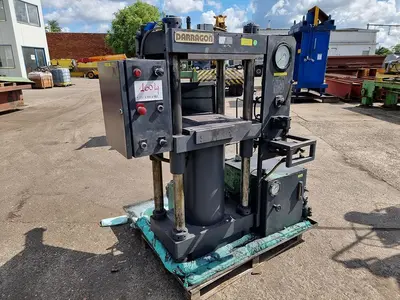 USED DARRAGON 100 TON