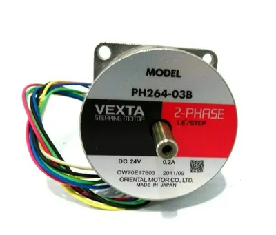 NEW ORIENTAL MOTOR PH264-03B STEPPING MOTOR PH26403B