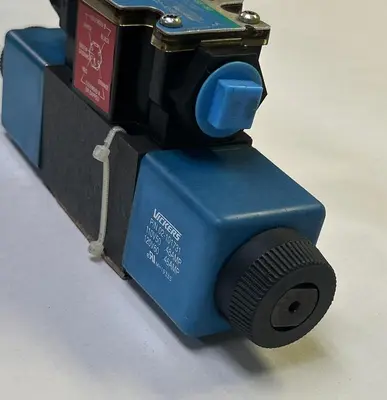 USED VICKERS DG4V-3S-6C-M-FPA5WL-B5-60