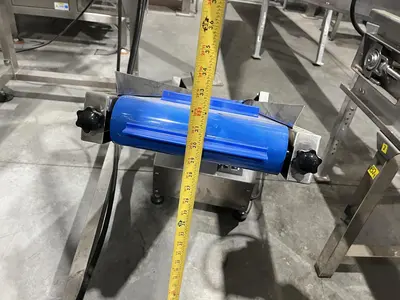 Incline Cleated Take-Away Conveyor