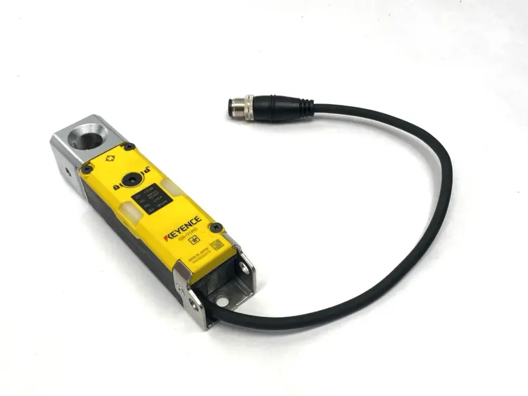 Used KEYENCE SAFETY INTERLOCK SWITCH POWER-TO-LOCK M12 CONNECTOR Relays & Switches Michigan US | Maverick Industrial Sales #1091974