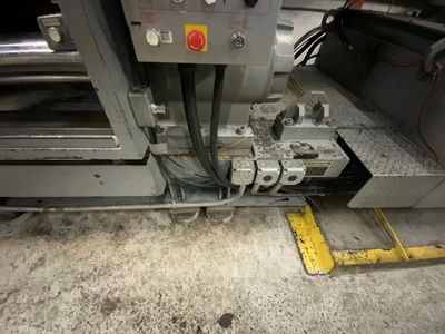 2002 NISSEI FV9200-400L HORIZONTAL INJECTION MOULDING MACHINES | INJECTION DEPOT GROUP (18)