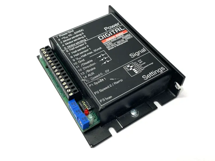 Used Maxon Digital Amplifier, 1-Q-EC, Speed Control, 50V 5A Servo Drives Michigan US | Maverick Industrial Sales #1395584