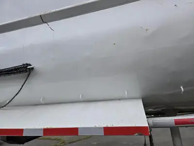 USED 1985 RELIANCE 28FT
