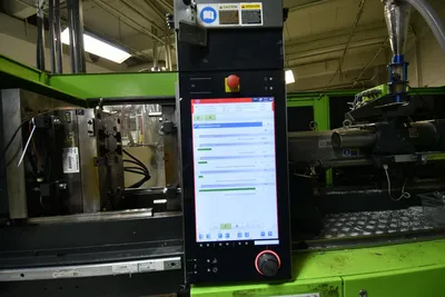 2015 ENGEL VICTORY 500/130 HY-SPEX US Injection Molding Horizontal/Vertical | Machinery Network (3)