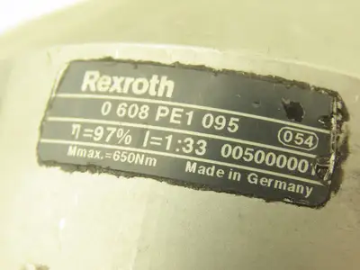 Rexroth 0 608 PE1 095 Nutrunner Spindle Gearbox 33:1 Reducer Spline Shaft 2-Bolt