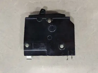 USED SQUARE D QO115