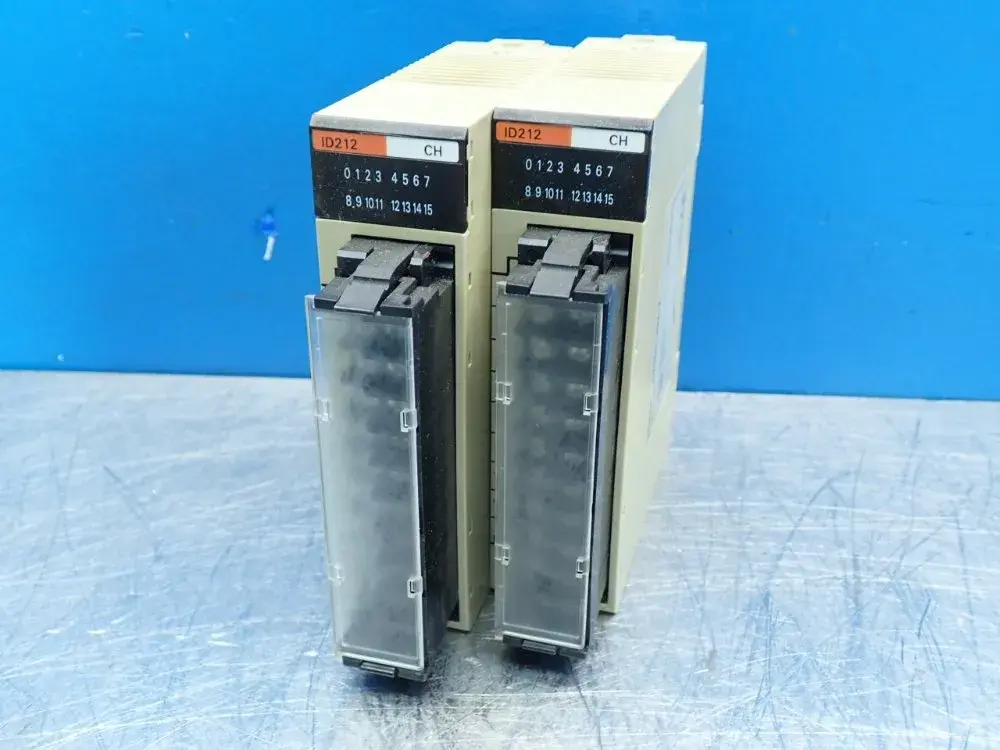 USED OMRON C200HID212