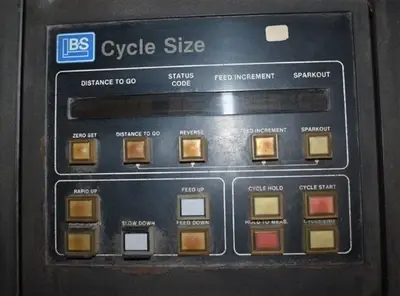 USED 1983 BROWN & SHARPE MODEL 824