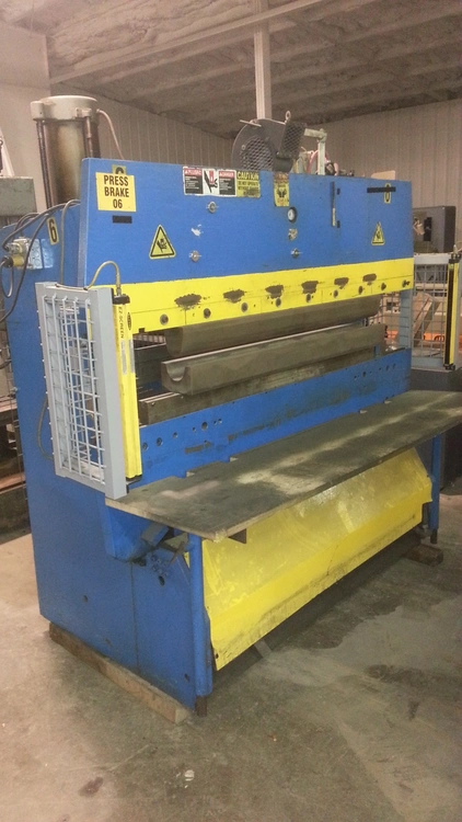 Used PNEUCO JUN-35 Press Brakes Iowa US | Rock Solid Tools 17 #29436
