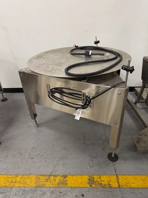 Used _UNKNOWN_ _UNKNOWN_ Accumulation Tables Rhode Island US | Federal Equipment Company #1347698