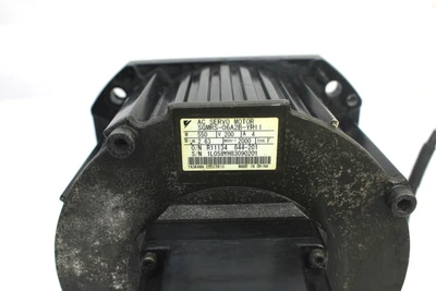 USED YASKAWA ELECTRIC SGMRS-06A2B-YR11