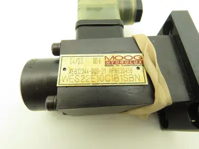 Moog Hydrolux WES22E10C1B1SBN Hydraulic Cartridge Valve 24V HPN630458