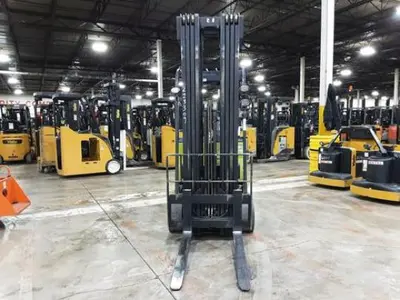 USED 2020 CLARK TMX25