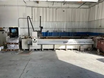 USED 2019 OMAX 80X