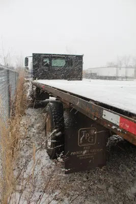 INTERNATIONAL 4300 DT466 BOX TRUCK | Levy Recovery Group (19)